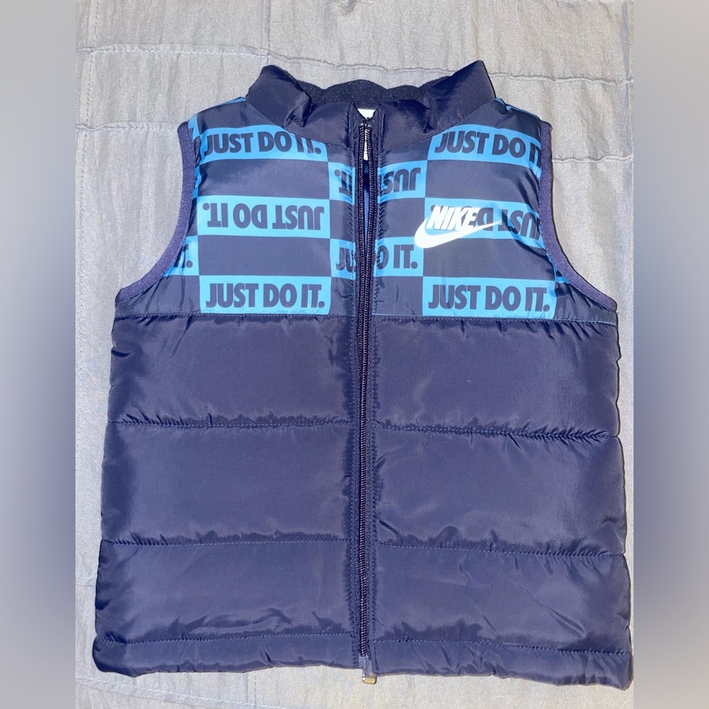 Nike Navy and Teal Puffer Vest